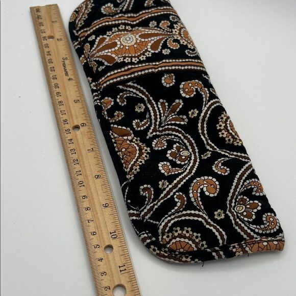 Vera Bradley Cafe Latte Travel/Storage Curling Iron Bag - Picture 4 of 4